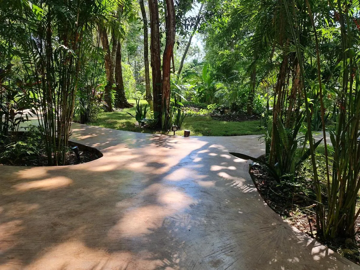 Secret Gardens Bacalar Suite 02 Con Alberca Y Bicicletas 0*,  Mexico